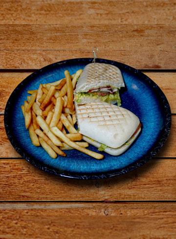 3 Modern fusion dishes at Bistrot Novanta, Dubai, blending classic and contemporary Italian cuisine